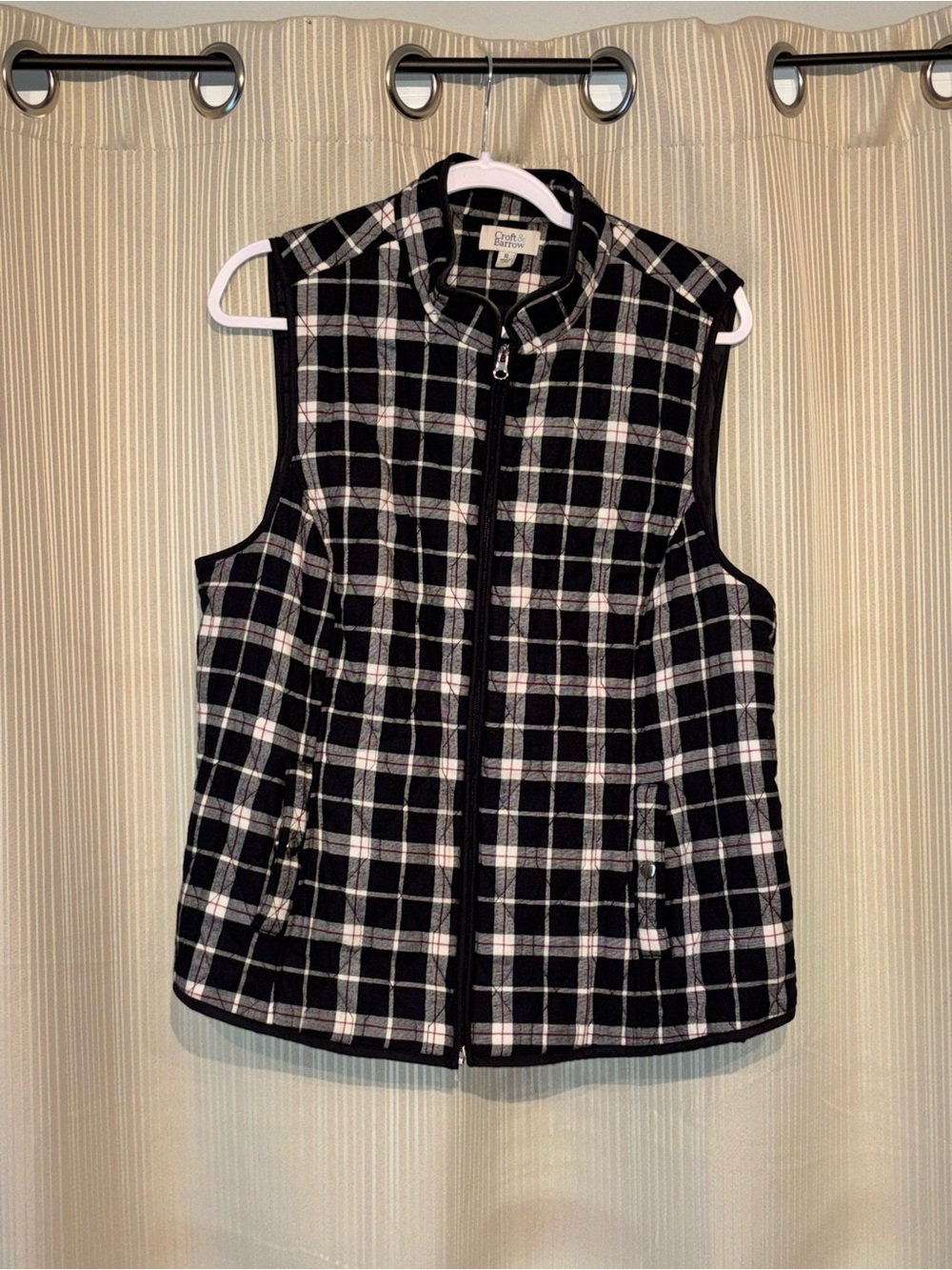 Chaps Black & White Plaid Zip Front Vest